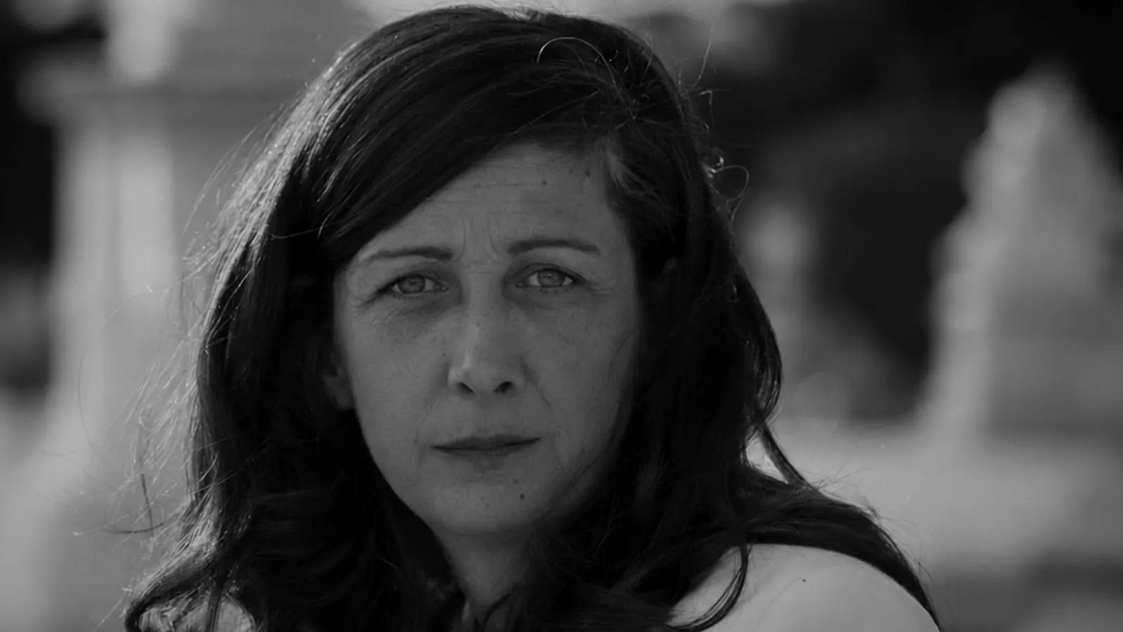 Portrait d'Ombline Rousseau, productrice et cofondatrice de 1TEAM Production